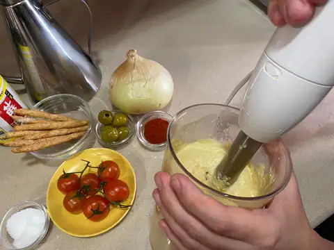 Foto de la noticia «Receta de hummus de Restaurante Nueve»