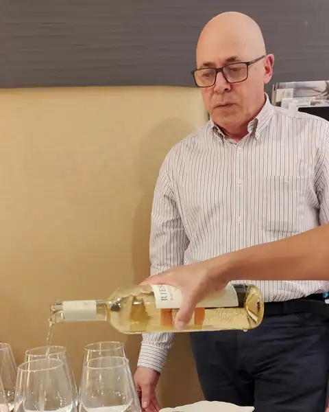 Bodegas Osca, en Ponzano, foto 3 de 7