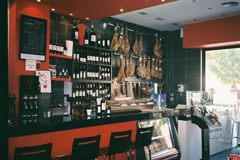 Iberjabugo, en Barbastro, foto 2 de 3