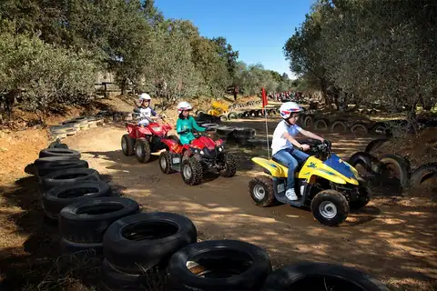 Granja Aventura, en Barbastro, foto 4 de 5