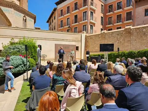 Entrega del Premio Edelweiss a la Ruta del Vino Somontano